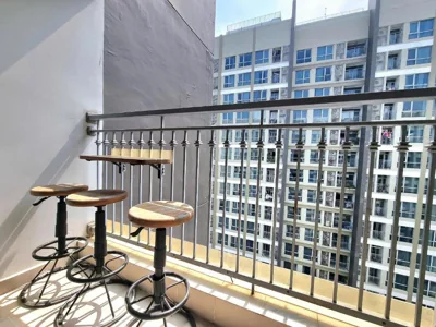 Two-Bedroom Apartment with Balcony — Cozy Apartment at Vinhomes Central Park